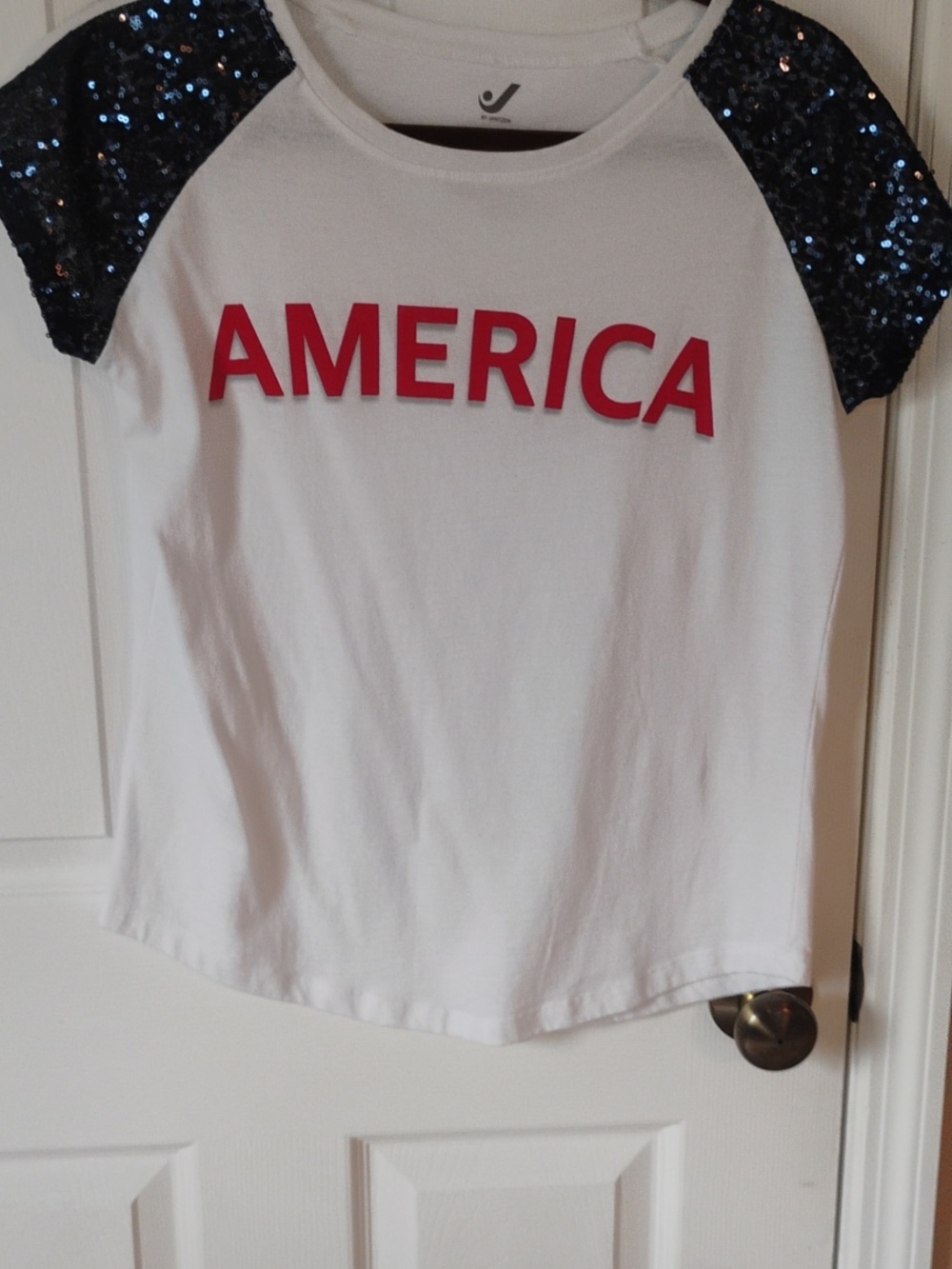 Jantzen America Logo Tshirt With Blue Sequin Shoulders Size Medium - Picture 5 of 5